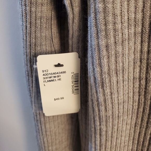 Saks Fifth Avenue Gray Turtleneck Sweater. Size L - Picture 5 of 7